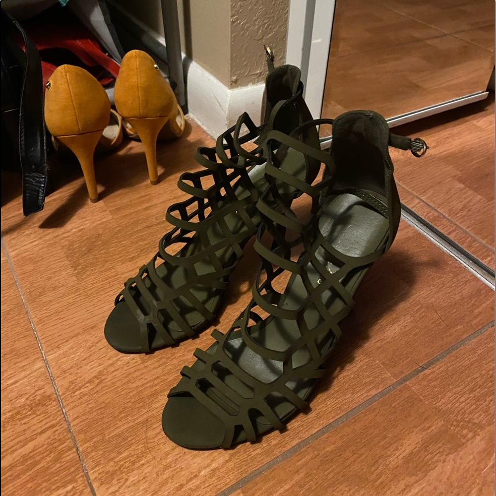 Green Heels